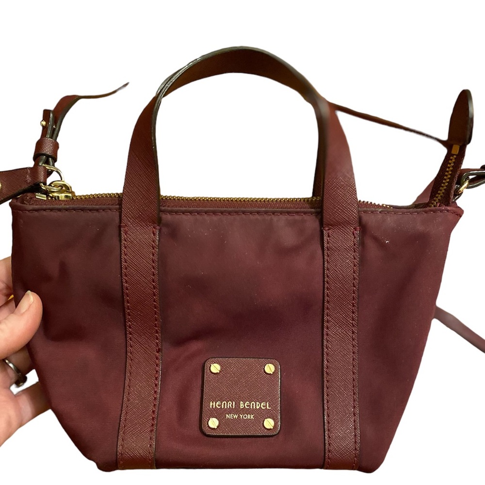 EUC HENRI BENDEL MINI JETSETTER TOTE IN BURGUNDY
